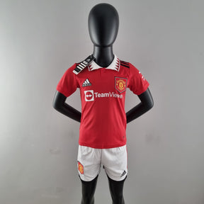 Kit Infantil Manchester United 22/23 Adidas - Vermelho